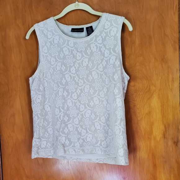 Sleeveless Net Overlay Shell Top**DISCOUNT ON SHIPPING** - Picture 1 of 3